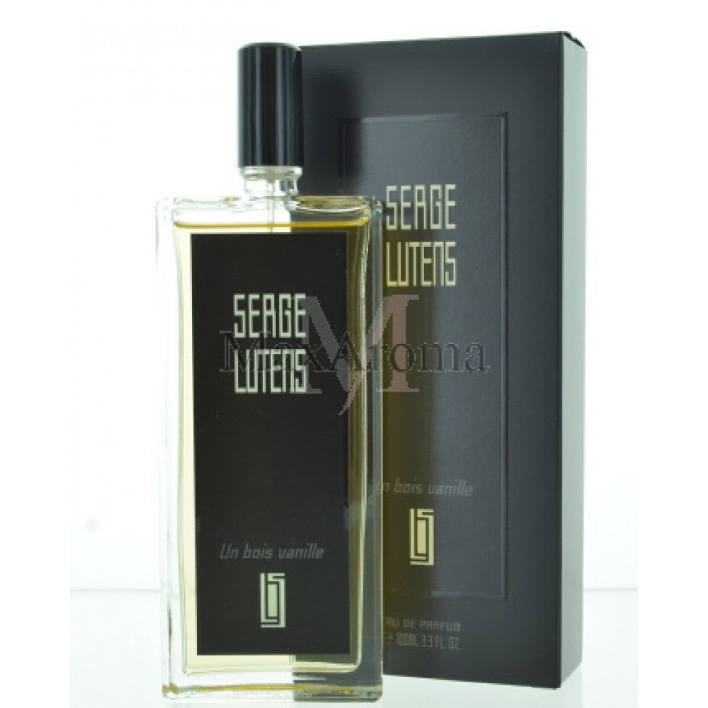 Un Bois Vanille by Serge Lutens